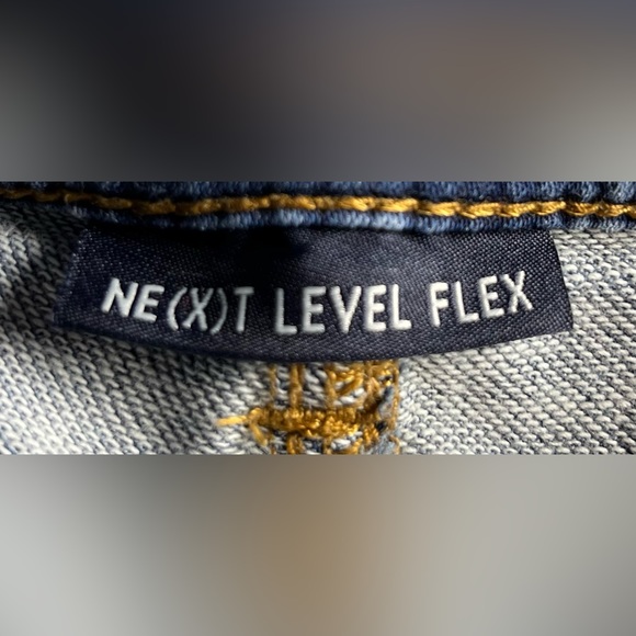 American Eagle NE(X)T LEVEL FLEX Skinny Jeans - Picture 5 of 6
